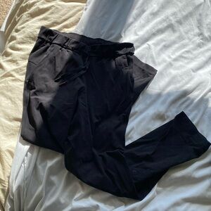 Lululemon on the fly 7/8 pants